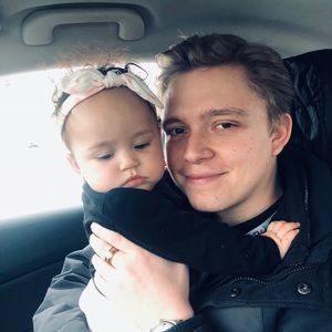 Meet your Posher, Kenneth